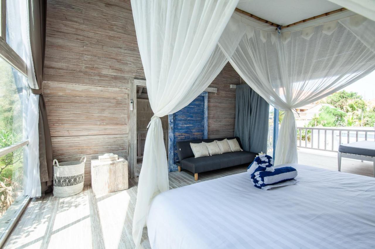 Mesari Hut Resor Seminyak (Bali)